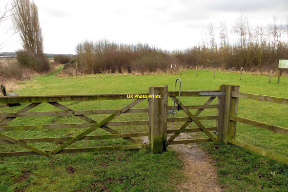 Photo 6"x4" The gate into Merton Wood Merton\/SP5717 c2015