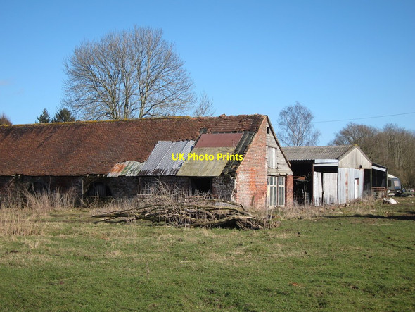 Photo 6"x4" Barn at The Old Granary Benover c2015