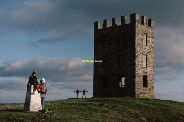 Photo 6"x4" Kinpurney Hill Balkeerie c1977
