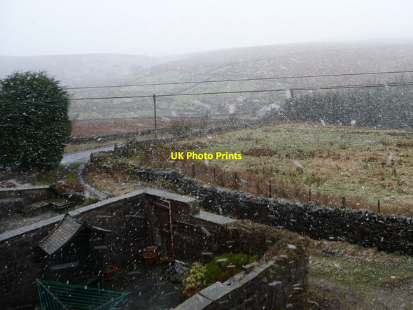 Photo 6"x4" Snow starts to fall at Garsdale Station [2] Garsdale Head c2015