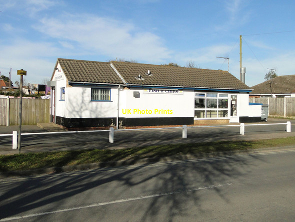 Photo 6"x4" Chippie in Gresham Avenue Lowestoft c2015