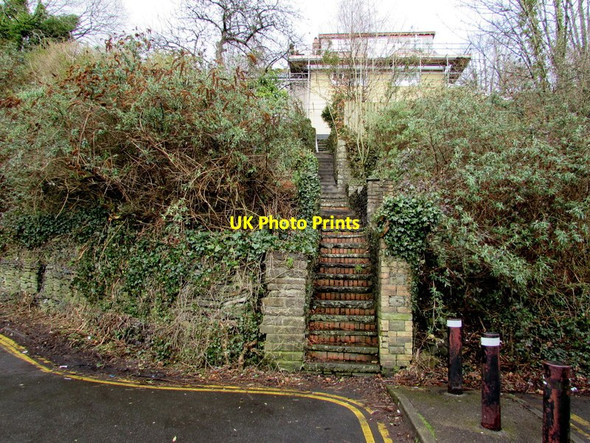 Photo 6"x4" Long flight of steps up from Ynysangharad Road, Pontypridd Pontypridd\/ST0789 c2015