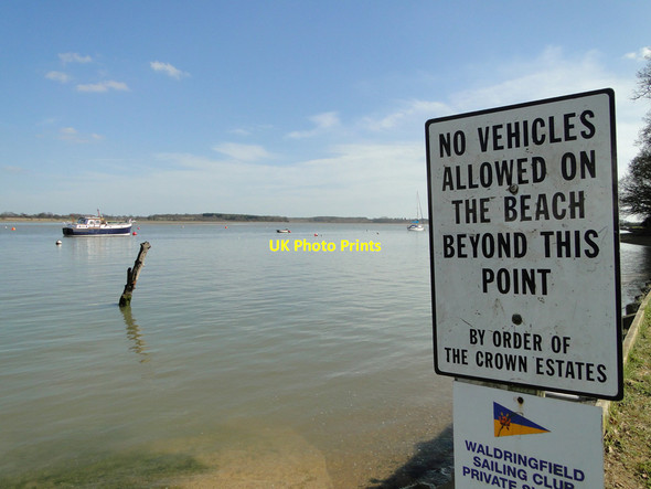 Photo 6"x4" No cars in the river please Waldringfield c2015