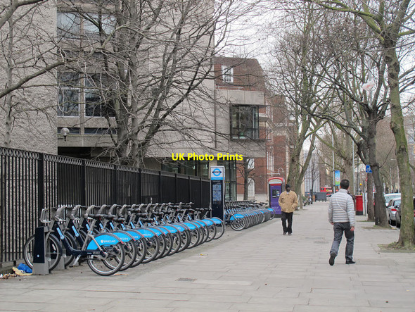 Photo 6"x4" Cycle docking station, Borough Road London c2015