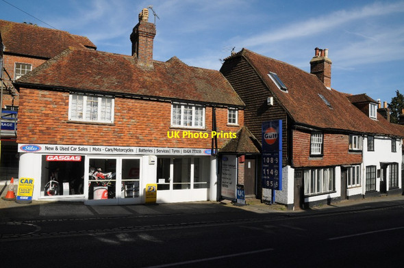 Photo 6"x4" Traditional town garage in Battle Battle\/TQ7416 c2015