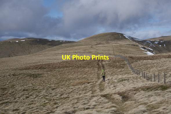 Photo 6"x4" View along the track towards Ben Ever Alva c2015
