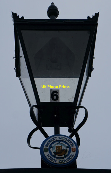 Photo 6"x4" Lamp at Market Weighton Market Weighton c2015