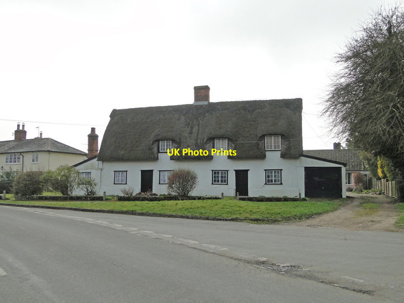 Photo 6"x4" Thatched cottage on Tye Green Brook Street\/TL8248 c2015