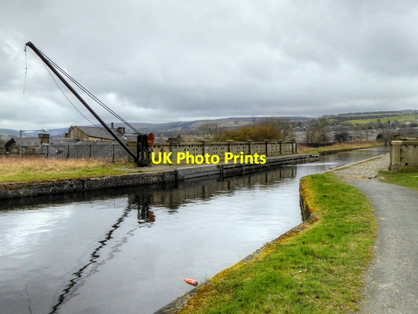 Photo 6"x4" Leeds and Liverpool Canal, Yorkshire Street Aqueduct Burnley c2015