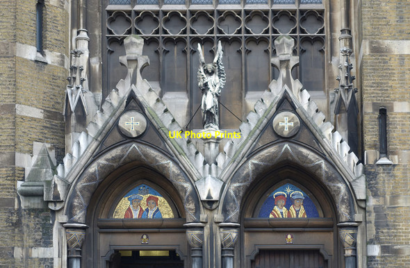 Photo 6"x4" The English Martyrs, Prescot Street London c2015