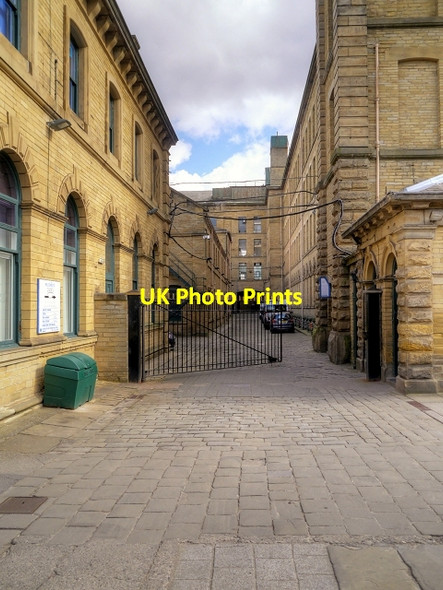 Photo 6"x4" Entrance to Salts Mill Yard Shipley\/SE1437 c2015