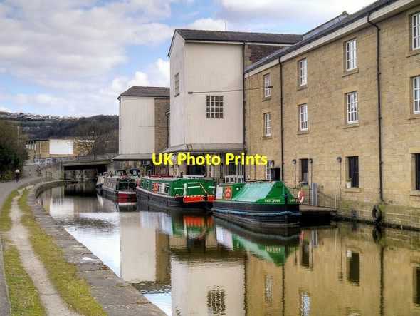 Photo 6"x4" Leeds and Liverpool Canal, Warehouses at Wharf Street (2) Shipley\/SE1437 c2015