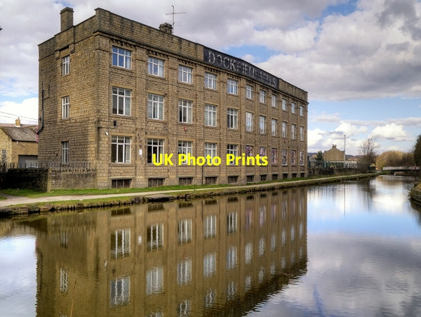 Photo 6"x4" Leeds and Liverpool Canal, Dockfield Mills Shipley\/SE1437 c2015