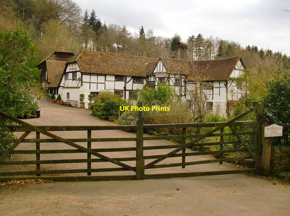 Photo 6"x4" Madgehole Farm from the north-east Farley Green\/TQ0645 c2015