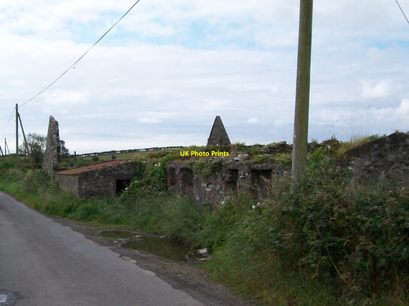Photo 6"x4" Derelict homestead on the Ballytrustan Road Bishops Court\/J5642 c2011