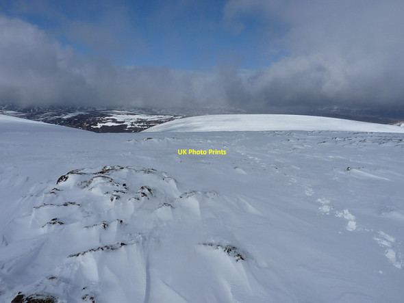 Photo 6"x4" Towards the head of the Allt a' Chaorainn A' Bhuidheanach Bheag c2015