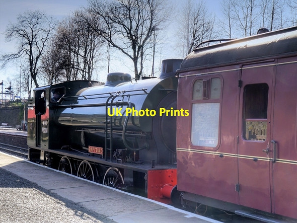 Photo 6"x4" WD75008 Swiftsure at Bolton Street Station Bury\/SD8010 c2015