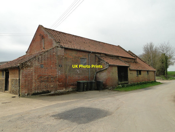 Photo 6"x4" Farm buildings at Red House Farm Aspall c2015