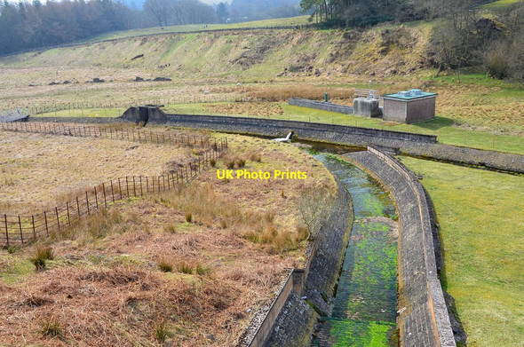 Photo 6"x4" Lyne Water exit from Baddinsgill Reservoir Carlops c2015