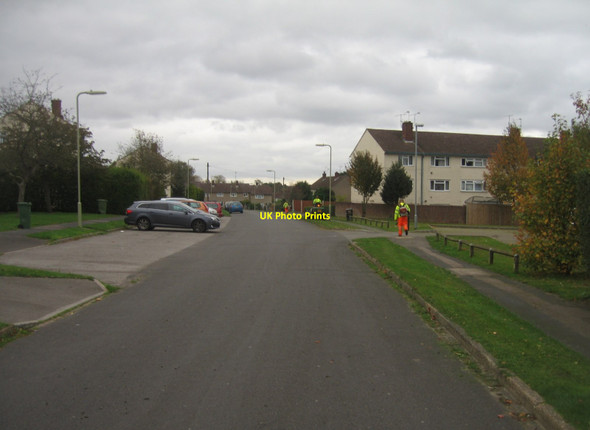 Photo 6"x4" Tidying up Perring Avenue Fox Lane c2014