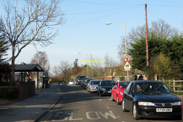Photo 6"x4" A busy Robin Hood Lane by Winnersh Station Wokingham c2014