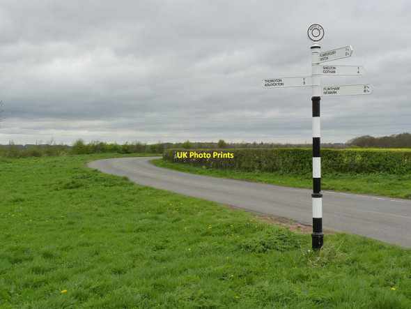 Photo 6"x4" Fingerpost, Longhedge Lane\/Cliffhill Lane, Hawksworth Hawksworth\/SK7543 c2014