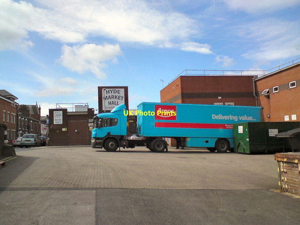 Photo 6"x4" Service Yard 3 Hyde\/SJ9494 c2014