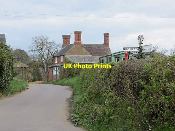 Photo 6"x4" Signpost, Grafton Yeaton c2014