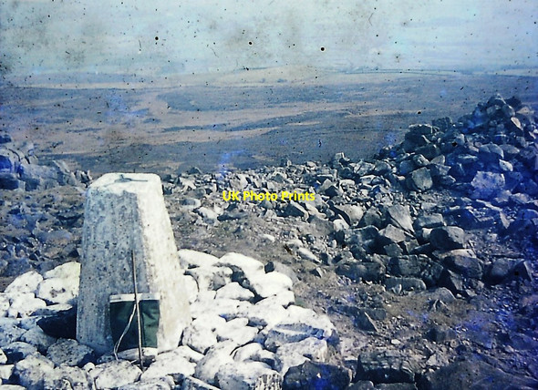 Photo 6"x4" Summit of Clougha Pike in 1975 Hare Appletree c1975
