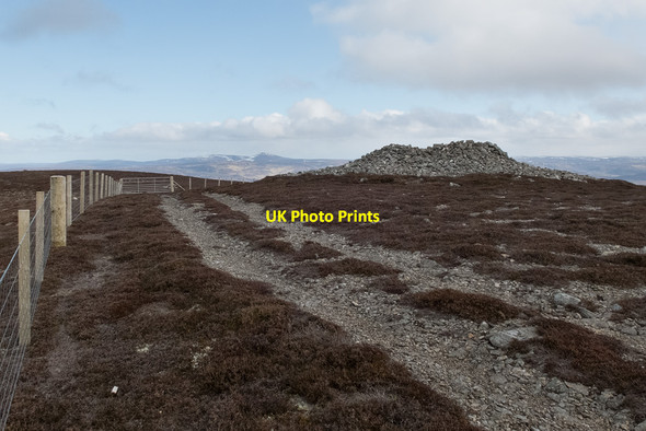 Photo 6"x4" The summit of Geallaig Hill Geallaig Hill c2014