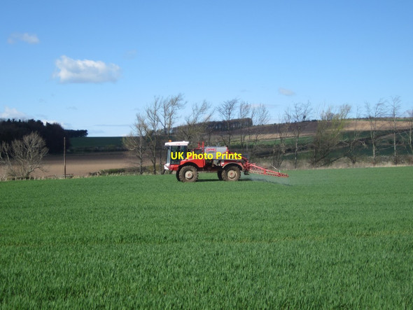 Photo 6"x4" Crop sprayer at East Fenton Fenton\/NT9733 c2014