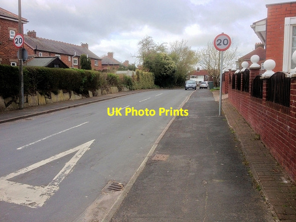 Photo 6"x4" Coppull, Westend Avenue Coppull Moor c2014