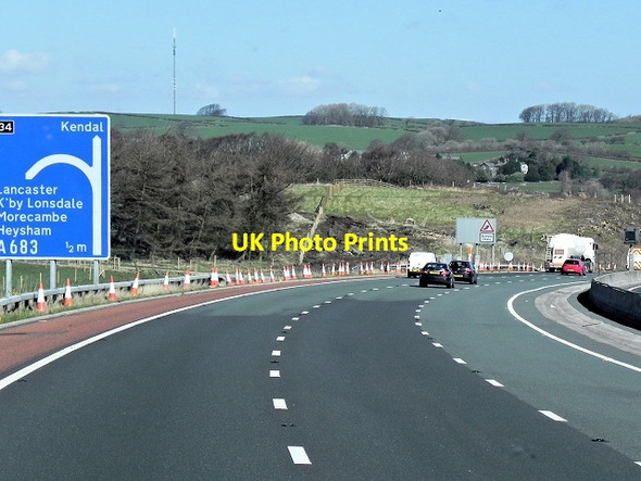 Photo 6"x4" Northbound M6 Approaching Junction 34 Lancaster c2014