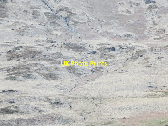 Photo 6"x4" Burn, Glen More Cruach Choireadail c2014