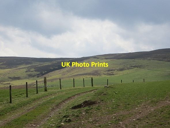 Photo 6"x4" Hill track Garvald\/NT5870 c2014