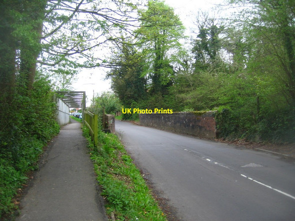 Photo 6"x4" Heading up Hill Road Pardown c2014