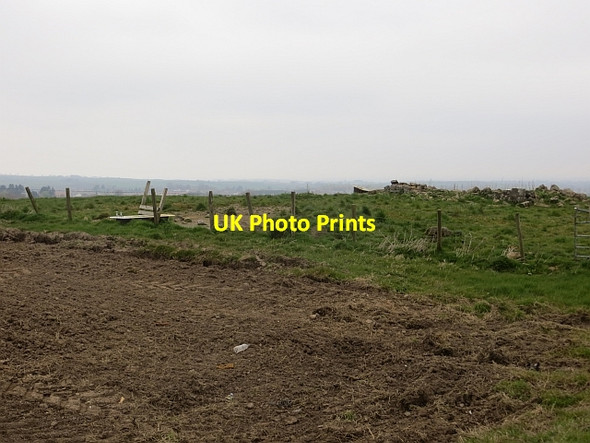 Photo 6"x4" Rickle of stones, Udston Stonehouse\/NS7546 c2014