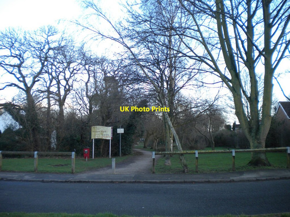 Photo 6"x4" Entrance to Willow Park, Gedling Carlton\/SK6041 c2014