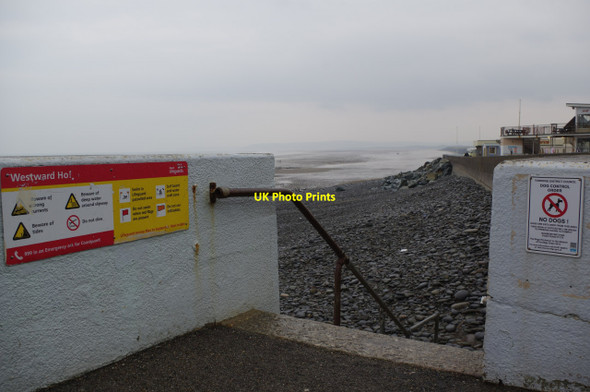 Photo 6"x4" Down to the beach at Westward Ho! Northam\/SS4429 c2014