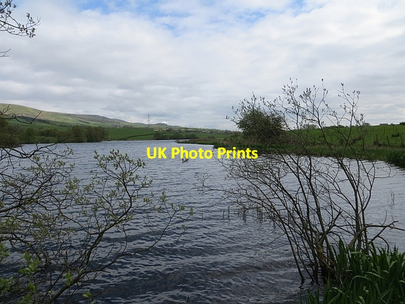 Photo 6"x4" Antermony Loch Auchinreoch c2014
