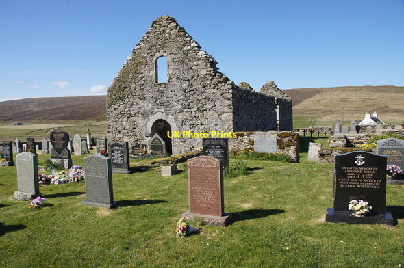 Photo 6"x4" Baliasta kirk and graveyard Baliasta\/HP6009 c2014