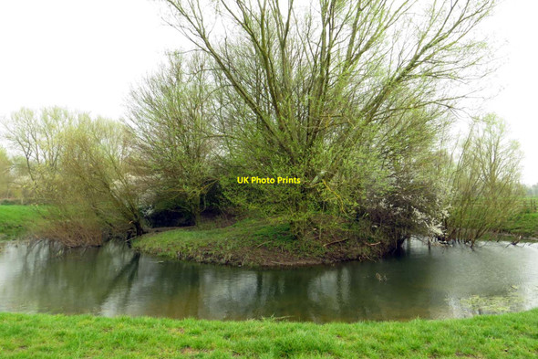 Photo 6"x4" An oxbow in Ouzel Valley Park Kents Hill\/SP8937 c2014