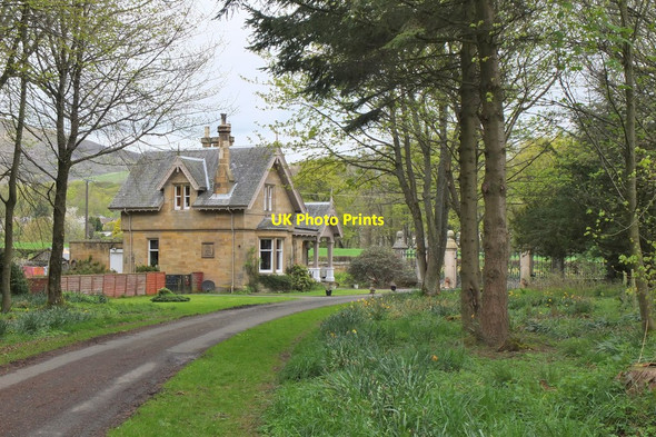 Photo 6"x4" Spear Gate Lodge, Penicuik Estate Penicuik c2014