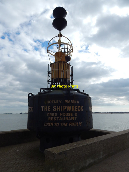 Photo 6"x4" Shotley Marina monument Harwich c2014