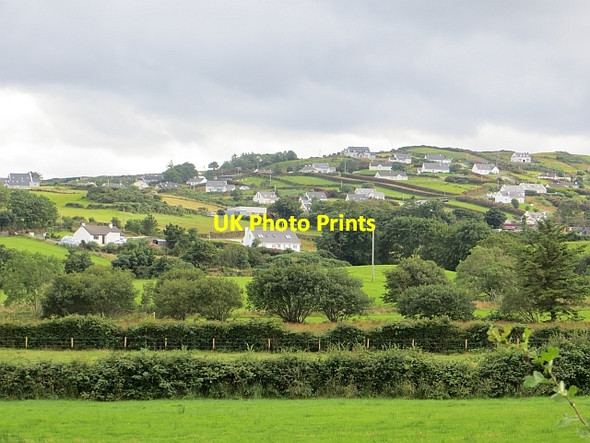 Photo 6"x4" Scattered houses Carrickart c2013