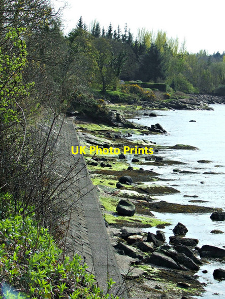 Photo 6"x4" Sea wall at Inverkip Inverkip c2014