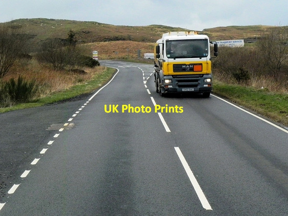 Photo 6"x4" Fuel Tanker on Soroba Road Soroba\/NM8628 c2014