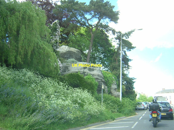 Photo 6"x4" Rocks beside London Road, Royal Tunbridge Wells Royal Tunbridge Wells c2014