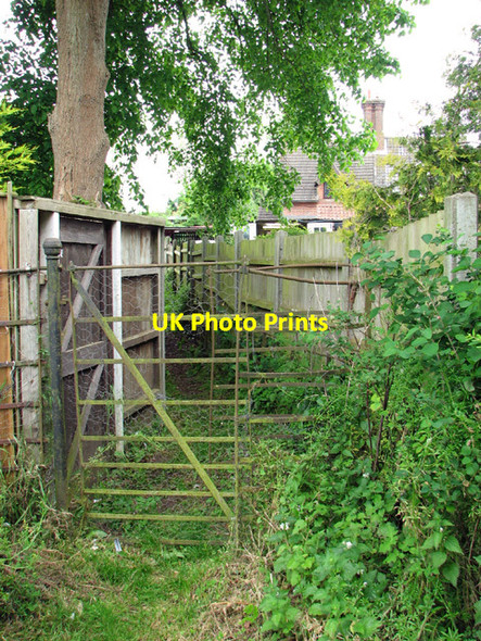 Photo 6"x4" Old kissing gate on the path to Church Road, Flixton Flixton\/TM3186 c2014