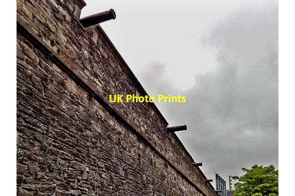 Photo 6"x4" Derry - Medieval Walled City - Cannon along Wall facing Guildhall Londonderry\/C4316 c2013